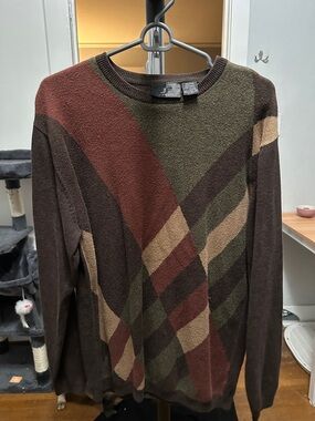 jf j.ferrar Men's Crewneck Sweater in Brown, Olive & Maroon